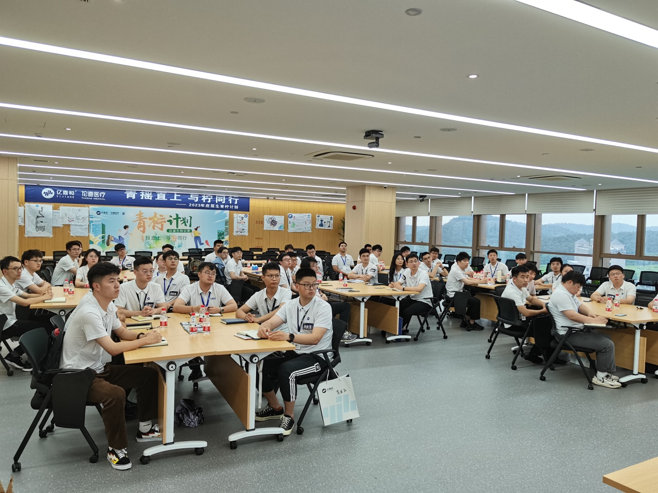 178通用版app下载